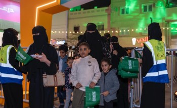100 متطوع يعززون نجاح مهرجان “أيام سوق الحب 5” بالدمام بمساهمات تطوعية وتنظيمية