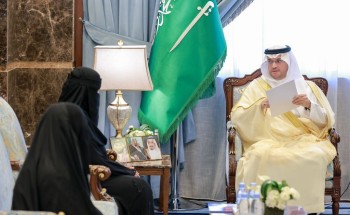 سمو محافظ الأحساء يستقبل الأهالي للاطلاع على متطلبات المواطنين والمقيمين سمو محافظ الأحساء يستقبل الأهالي للاطلاع على متطلبات المواطنين والمقيمين