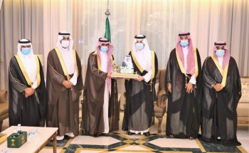 الأمير سعود بن نايف : يستقبل منسوبي مكتب صحيفة «عكاظ» بالمنطقة الشرقية، الأمير سعود بن نايف : يستقبل منسوبي مكتب صحيفة «عكاظ» بالمنطقة الشرقية،