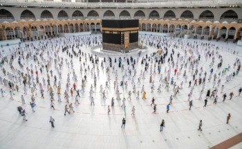 في ظروف استثنائية … ضيوف الرحمن يودعون البيت العتيق في ظروف استثنائية … ضيوف الرحمن يودعون البيت العتيق