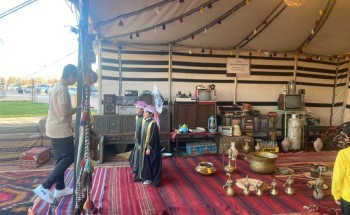 يضم العديد من المقتنيات الثمينة.. لجنة شؤون الأسرة وبلدية طبرجل ينظمان ” ركن أجدادنا ” احتفالاً بـ”يوم التأسيس”