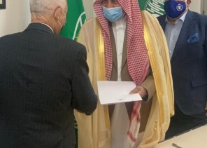 السفير نايف بن بندر يدشن برنامج هدية خادم الحرمين الشريفين من التمور للأردن