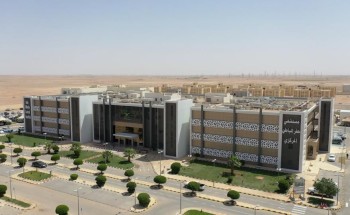 تجمع حفرالباطن الصحي : إنهاء معاناة سبعينية بأستئصال ورم سرطاني في المستقيم بمركزي حفرالباطن