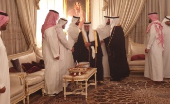 في ثاني ايام العزاء … «الشعلان»يستقبلون المعزين في وفاة الامير انور بن فواز الشعلان في ثاني ايام العزاء … «الشعلان»يستقبلون المعزين في وفاة الامير انور بن فواز الشعلان
