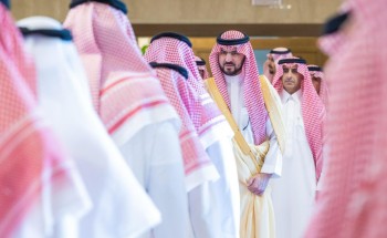 نائب أمير المنطقة الشرقية يستقبل منسوبي الإمارة مهنئين بعيد الفطر المبارك نائب أمير المنطقة الشرقية يستقبل منسوبي الإمارة مهنئين بعيد الفطر المبارك
