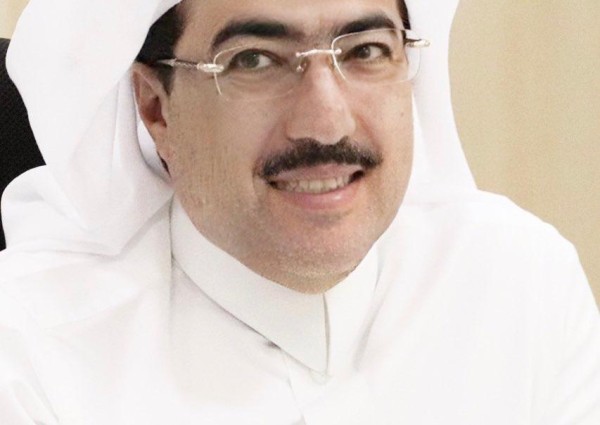 أمين عسير يتلقى التهنئة من أمير المنطقة نظير جهود الأمانة المتميزة بمناسبة حصولها على المركز الثالث على مستوى أمانات المملكة