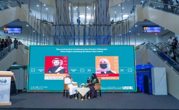 ضمن مشاركة المملكة ضيف شرف في معرض كوالالمبور للكتاب.. أبو شال تبحث الروابط الإيقاعية بين الشعر الأندلسي والماليزي