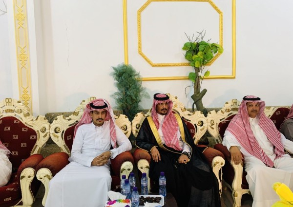 بالصور..الشاب يوسف الشويلعي يحتفل بزواجه في قصر الدهيس بفيضة أثقب بالصور..الشاب يوسف الشويلعي يحتفل بزواجه في قصر الدهيس بفيضة أثقب