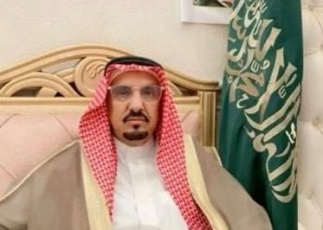 الشيخ “نشمي بن سعود بن سمرة” يهنئ اليابسي والحازمي بمناسبة تكليفهم ومباشرة أعمالهم في محافظة خيبر