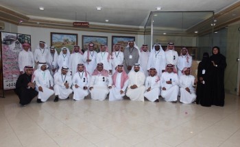 مجموعة إعلام وأقلام الإعلامية في ضيافة الشيخ عيضه النمري بالطائف مجموعة إعلام وأقلام الإعلامية في ضيافة الشيخ عيضه النمري بالطائف