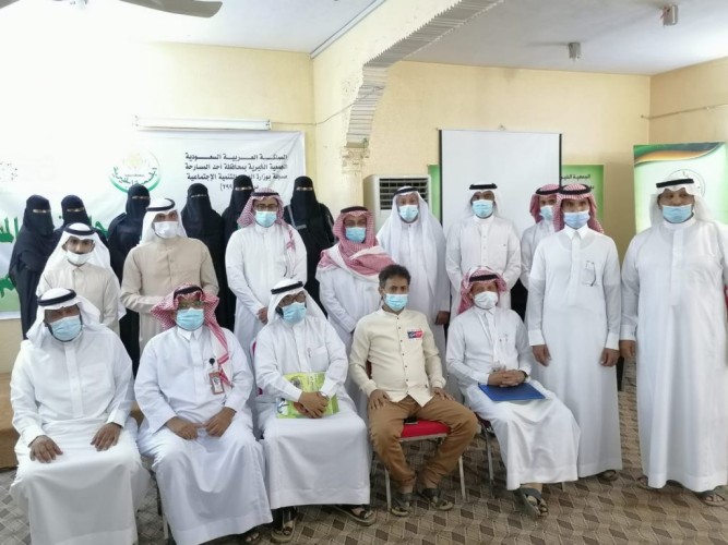 فريق الإعلام الجديد بـ”جازان” ينظم زيارة إعلامية لجمعية البر الخيرية بـ”أحد المسارحة”