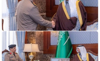 سمو محافظ الأحساء يقلّد مدير مرور المحافظة رتبته الجديدة