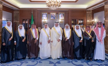 سمو محافظ الأحساء يستقبل رئيس وأعضاء مجلس إدارة جمعية المتقاعدين بالمحافظة سمو محافظ الأحساء يستقبل رئيس وأعضاء مجلس إدارة جمعية المتقاعدين بالمحافظة