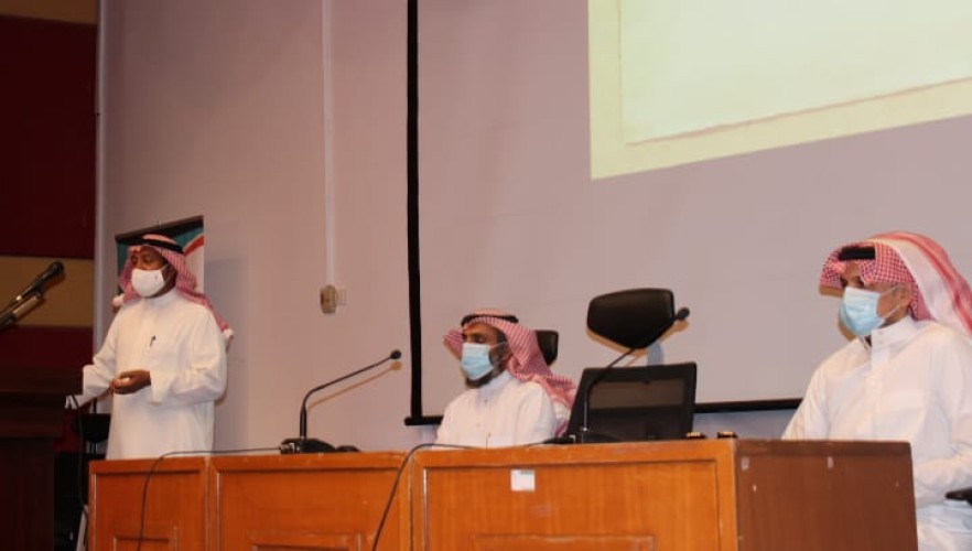 كلية الاتصالات بالرياض تنظم برنامجاً تعريفياً للمستجدين
