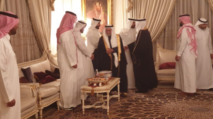 في ثاني ايام العزاء … «الشعلان»يستقبلون المعزين في وفاة الامير انور بن فواز الشعلان