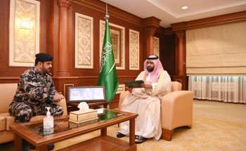 سمو الأمير محمد بن عبدالعزيز يستقبل قائد قوة أمن المنشآت بالمنطقة سمو الأمير محمد بن عبدالعزيز يستقبل قائد قوة أمن المنشآت بالمنطقة