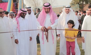 محافظ بيش يفتتح مربط الشايب للخيل الأصيلة في المطعن محافظ بيش يفتتح مربط الشايب للخيل الأصيلة في المطعن