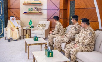 أمير الشرقية يهنئ مساعد وكيل الحرس الوطني للجهاز العسكري بالقطاع الشرقي بمناسبة تكليفه أمير الشرقية يهنئ مساعد وكيل الحرس الوطني للجهاز العسكري بالقطاع الشرقي بمناسبة تكليفه
