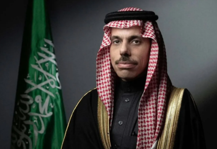 وزير الخارجية يبحث مع نظيره الباكستاني تطورات الأزمة الراهنة وجهود خفض التوتر بالمنطقة