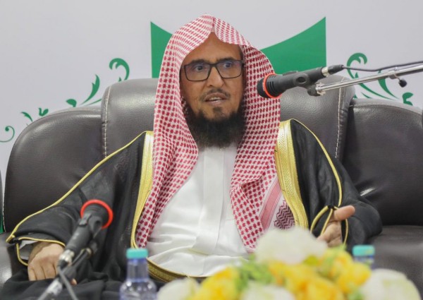نائب وزير الشؤون الإسلامية يتفقد فرع الوزارة بالحدود الشمالية نائب وزير الشؤون الإسلامية يتفقد فرع الوزارة بالحدود الشمالية