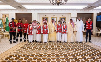 سمو أمير القصيم يطلع على برنامج هيئة الهلال الأحمر السعودي لتدريب النشء على مبادئ الإسعافات الأولية سمو أمير القصيم يطلع على برنامج هيئة الهلال الأحمر السعودي لتدريب النشء على مبادئ الإسعافات الأولية