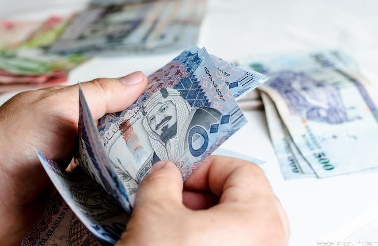 هل صرف الحقوق والبدلات وتعويض الإجازات للمتقاعد من اختصاصات “التقاعد”؟