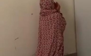 “يارب ارفع كورونا” .. شاهد” طفلة تستقبل القبلة وتبكي وتدعو الله برفع البلاء “يارب ارفع كورونا” .. شاهد” طفلة تستقبل القبلة وتبكي وتدعو الله برفع البلاء