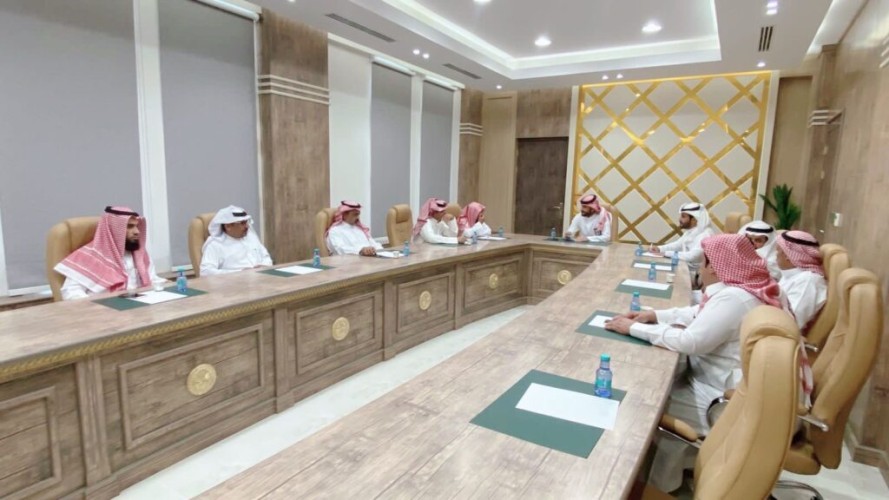 بلدية الشملي تجتمع برابطة الشملي البيئية