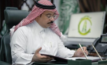 أمين الجوف يوقع عقود 3 مشروعات خدمية في سكاكا بـ 34.7 مليون ريال لتحسين جودة الحياة أمين الجوف يوقع عقود 3 مشروعات خدمية في سكاكا بـ 34.7 مليون ريال لتحسين جودة الحياة