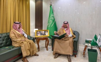 أمير منطقة الجوف يلتقي محافظ طبرجل ويتسلّم تقريرين عن مركز ميقوع ومركز بسيطا