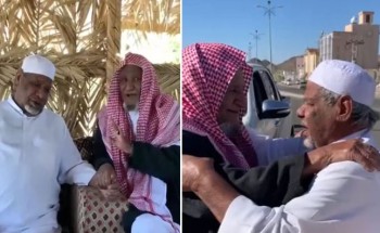 شاهد: لحظة لقاء مواطنين تربطهما علاقة صداقة لأول مرة بعد 50 عاماً شاهد: لحظة لقاء مواطنين تربطهما علاقة صداقة لأول مرة بعد 50 عاماً