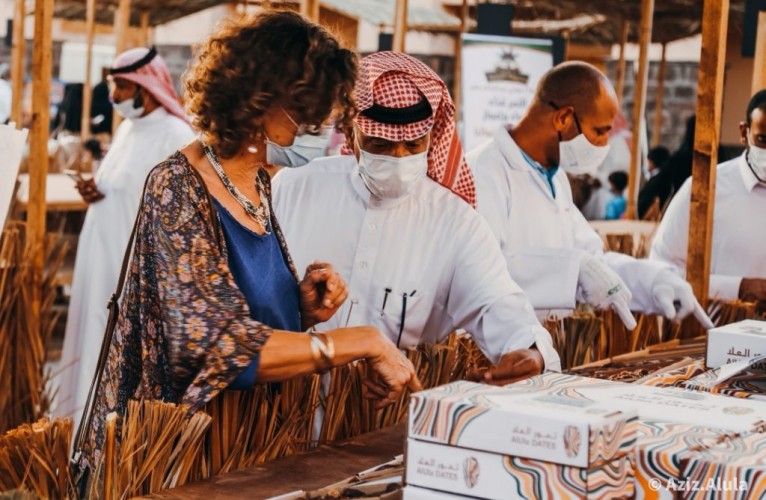 الهيئة الملكية لمحافظة العلا تطوي الأسبوع الأول لمهرجان التمور بنجاح منقطع النظير