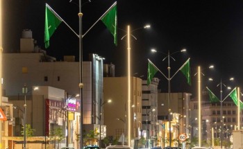استعدادًا لعيد الأضحى 1446هـ.. «أمانة القصيم» تُزين الطرق والميادين بـ19 ألف علم استعدادًا لعيد الأضحى 1446هـ.. «أمانة القصيم» تُزين الطرق والميادين بـ19 ألف علم