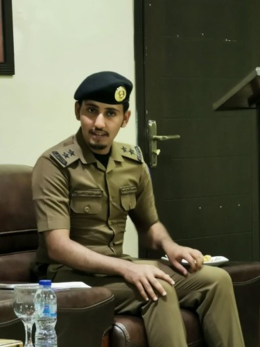 قائد القوات الخاصة لأمن الطرق يُثني على جهود الملازم أول” محمد بن عليان المظيبري” بمجموعة المهام والتدخل السريع الرابعة