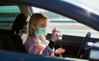 بالفيديو: مختص يحذر من خطورة ترك المعقمات داخل المركبات .. ويكشف عن سببين! بالفيديو: مختص يحذر من خطورة ترك المعقمات داخل المركبات .. ويكشف عن سببين!