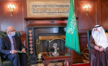أمير منطقة تبوك يستقبل سفير باكستان لدى المملكة أمير منطقة تبوك يستقبل سفير باكستان لدى المملكة