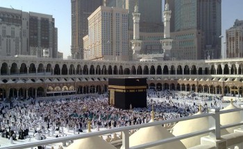 لمنع انتشار كورونا.. إغلاق الحرمين الشريفين بعد صلاة العشاء إلى قبل صلاة الفجر
