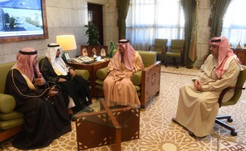 سمو الأمير فيصل بن بندر يتسلم تقرير المناخ العام لمنطقة الرياض “الحاضر والمستقبل”