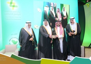 «إثراء» يفوز بجائزة «التواصل الحضاري» عن مبادرتي ترجمة المعلقات وبرنامج «أقرأ» «إثراء» يفوز بجائزة «التواصل الحضاري» عن مبادرتي ترجمة المعلقات وبرنامج «أقرأ»