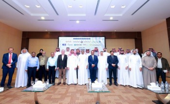 توقيع عقود مشروع الربط الكهربائي بين دول مجلس التعاون الخليجي وجمهورية العراق توقيع عقود مشروع الربط الكهربائي بين دول مجلس التعاون الخليجي وجمهورية العراق
