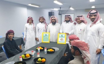 فصول التربية الخاصة الاعاقة السمعية بمجمع آل مشحنة التعليمي بالريث تفعل اليوم العالمي للغذاء
