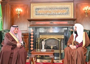 أمير منطقة تبوك يطلق حملة (اعتناء) ويستقبل معالي الرئيس العام لهيئة الأمر بالمعروف والنهي عن المنكر أمير منطقة تبوك يطلق حملة (اعتناء) ويستقبل معالي الرئيس العام لهيئة الأمر بالمعروف والنهي عن المنكر
