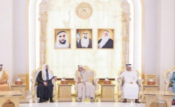 حاكم عجمان يستقبل وزير الشؤون الإسلامية خلال زيارته الحالية لدولة الإمارات