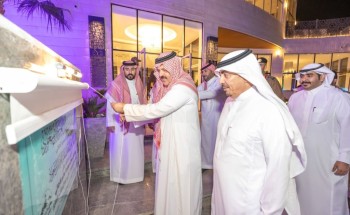 أمير حائل يفتتح مطل موقدة كريم العرب «حاتم الطائي» في أعلى جبل السمراء أمير حائل يفتتح مطل موقدة كريم العرب «حاتم الطائي» في أعلى جبل السمراء