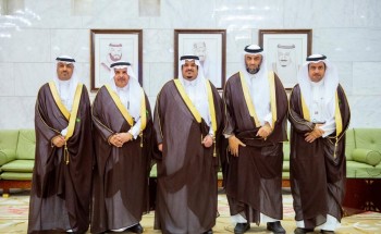 سمو نائب أمير منطقة الرياض يستقبل مدير تعليم المنطقة والطلاب الفائزين بجوائز عالمية وعربية