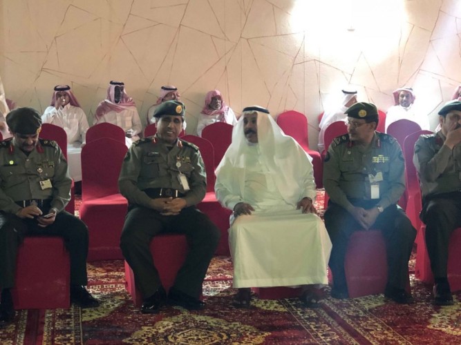 مدير عام الجوازات يعزي اللواء الطويرقي في وفاة والده