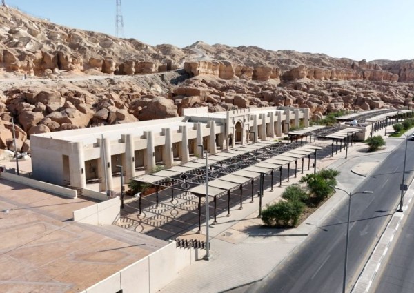 أمانة الاحساء تطرح ” سوق الاحد بالقارة ” للاسثتمار أمانة الاحساء تطرح ” سوق الاحد بالقارة ” للاسثتمار