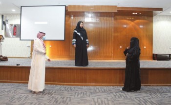“صحة الرياض” تدرب منسوبيها على لغة الإشارة “صحة الرياض” تدرب منسوبيها على لغة الإشارة
