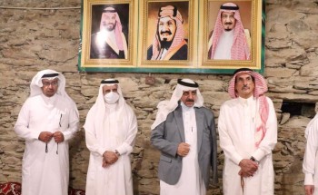 إعلاميو الباحة في زيارة للمعالم السياحية والتراثية بمحافظة القرى إعلاميو الباحة في زيارة للمعالم السياحية والتراثية بمحافظة القرى
