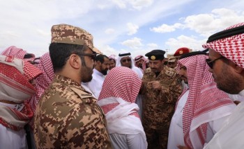 مدير الإدارة العامة للمجاهدين ينقل تعازي الأمير عبدالعزيز بن سعود لذوي القحطاني والحجريه مدير الإدارة العامة للمجاهدين ينقل تعازي الأمير عبدالعزيز بن سعود لذوي القحطاني والحجريه